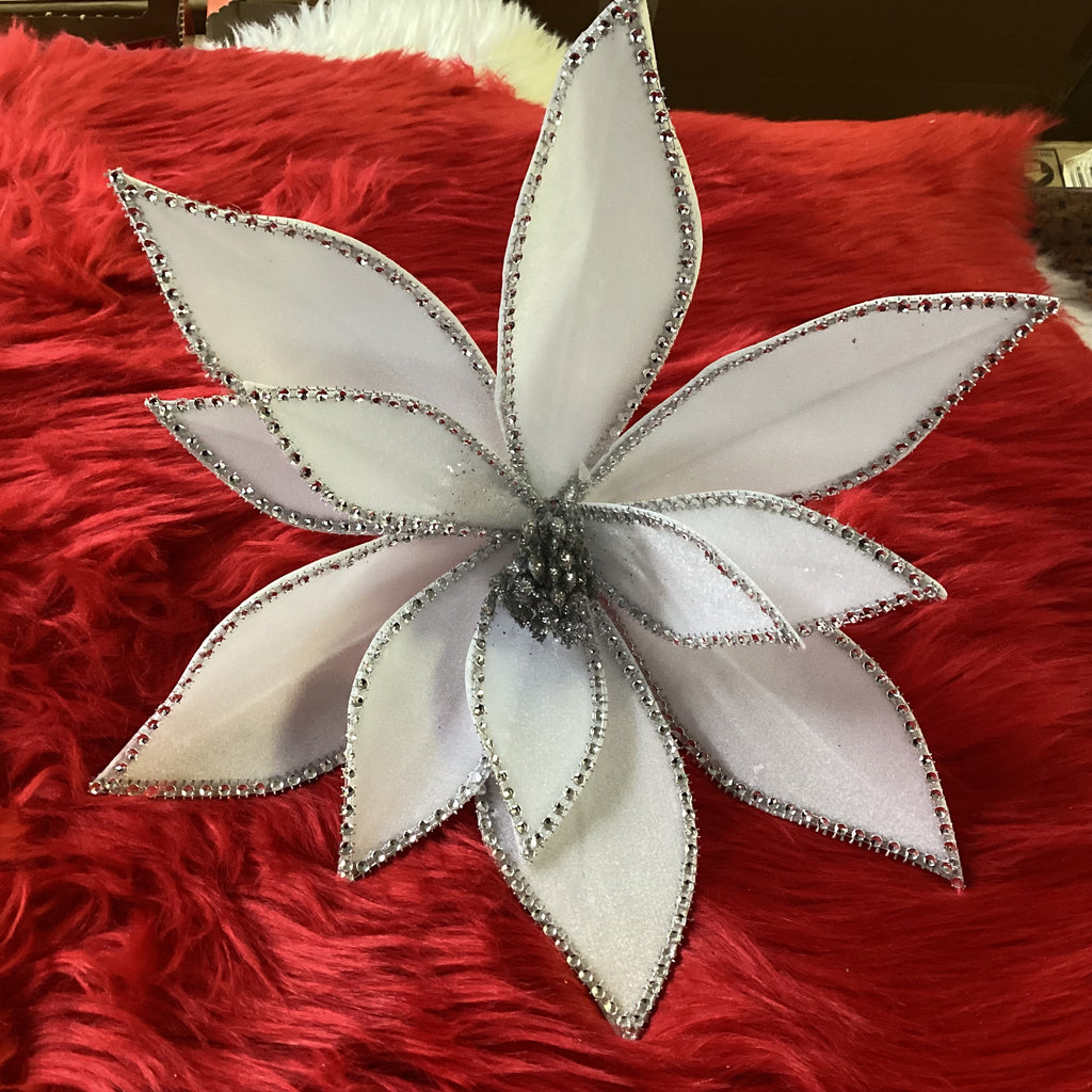 WHITE HUGE VELVET FLOWER