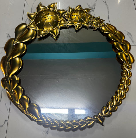 Metal Wall Mirror with hook