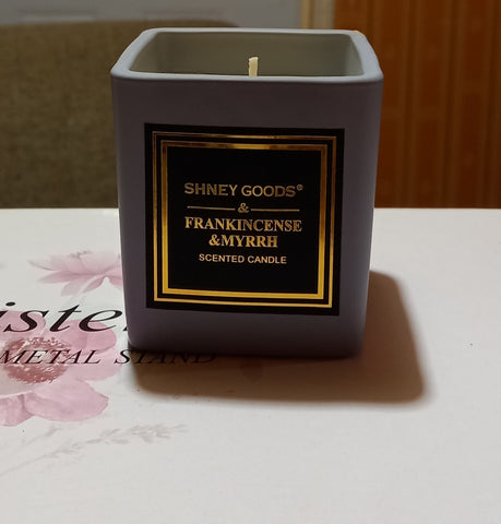 060300020 SHINEY GOODS & FRANKINCENSE & MYRRH SCENTED CANDLE