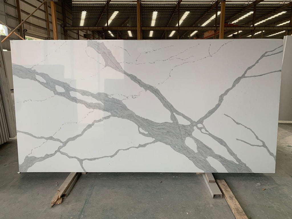 Big Slab Calacatta Indigo 5.25 x 10.5'