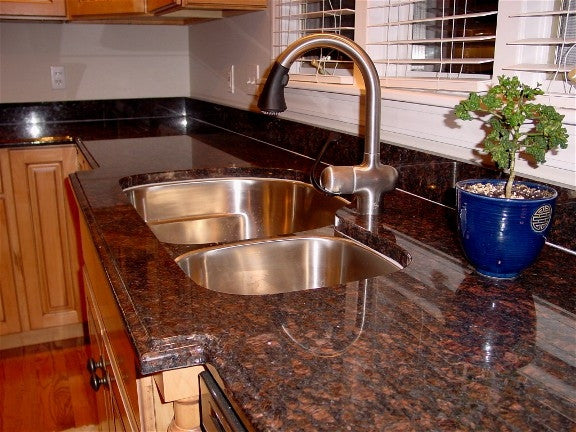 Tan Brown Prefab Granite Countertop