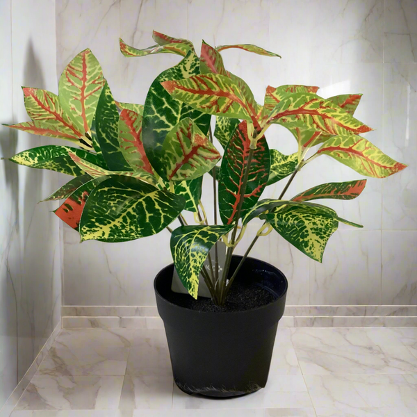 CONCEPTS LIFE ARTIFICIAL POTTED CROTON