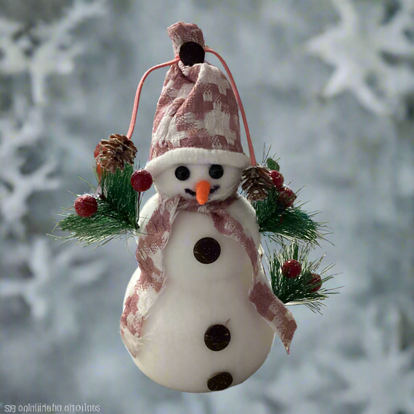 PLASTIC DECORATED CHRISTMAS SNOWMAN