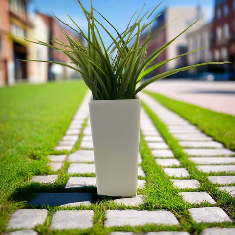 GRASS IN DECORATIVE POT