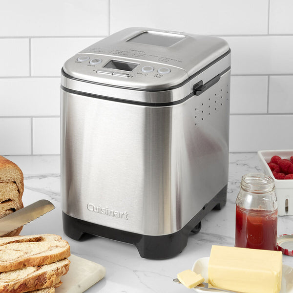 CUISINART COMPACT AUTO BREAD MAKER