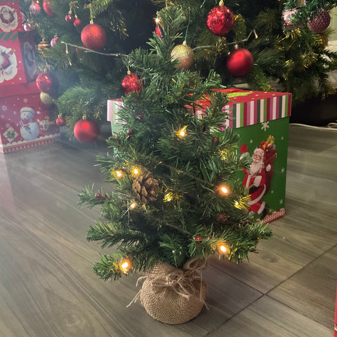 18” LIGHTED CHRISTMAS TREE