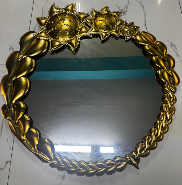 Metal Wall Mirror with hook