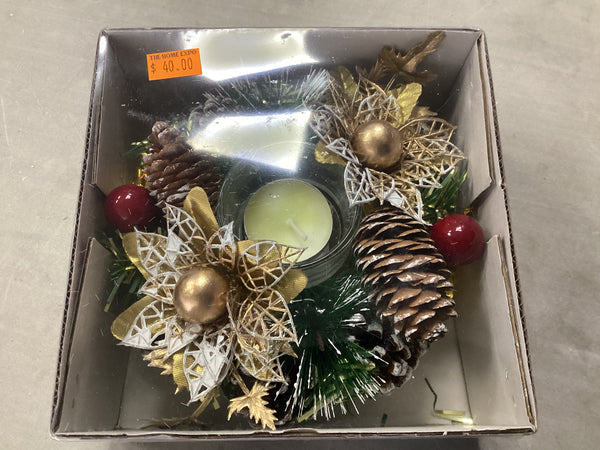 CHRISTMAS CENTERPIECE W/CANDLE