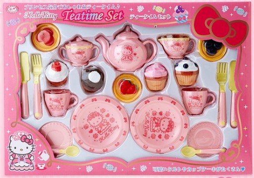 HELLO KITTY TEA SET